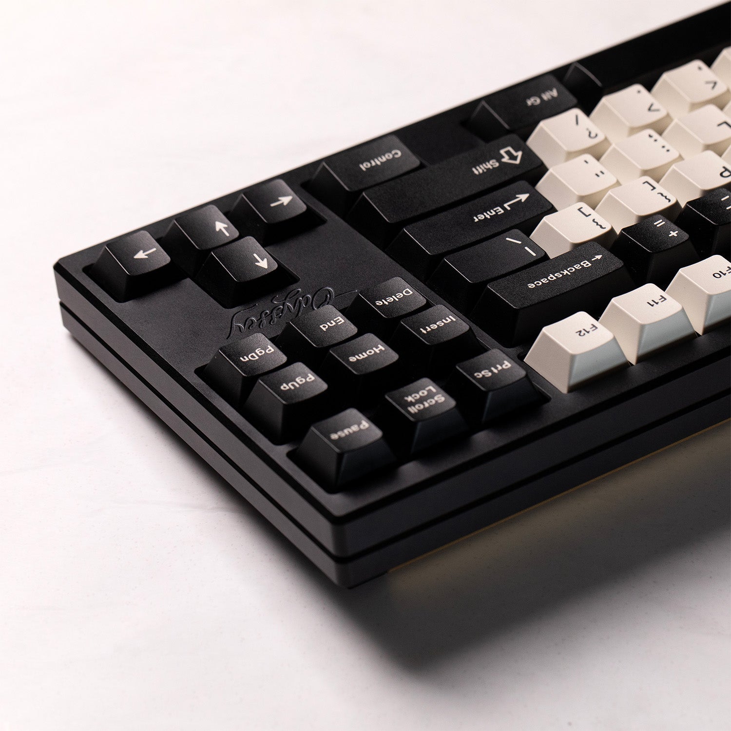 Odyssey TKL Keyboard by NEWONE studio